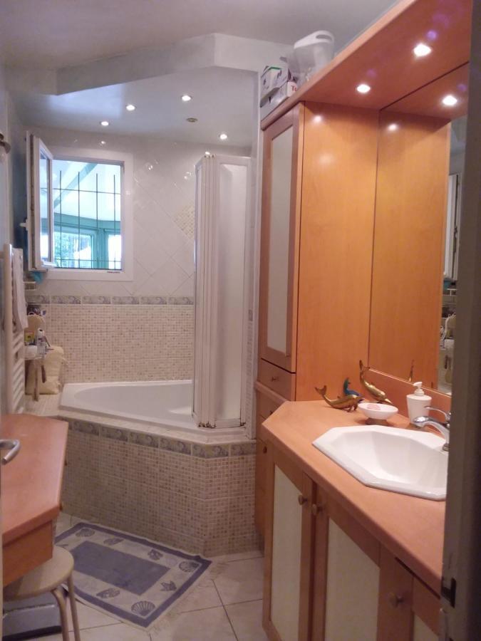 B&B La Foret De Charmeuse Ruaudin Buitenkant foto