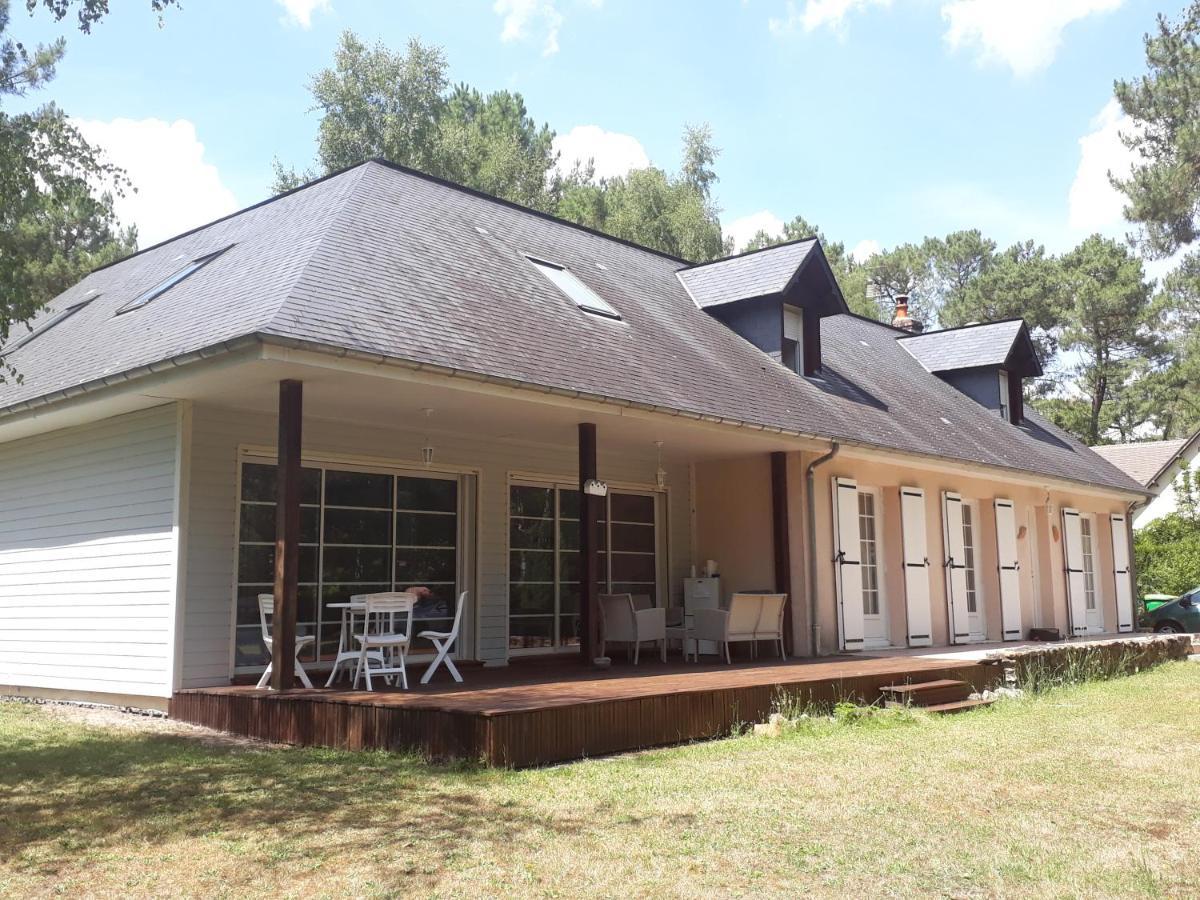 B&B La Foret De Charmeuse Ruaudin Buitenkant foto